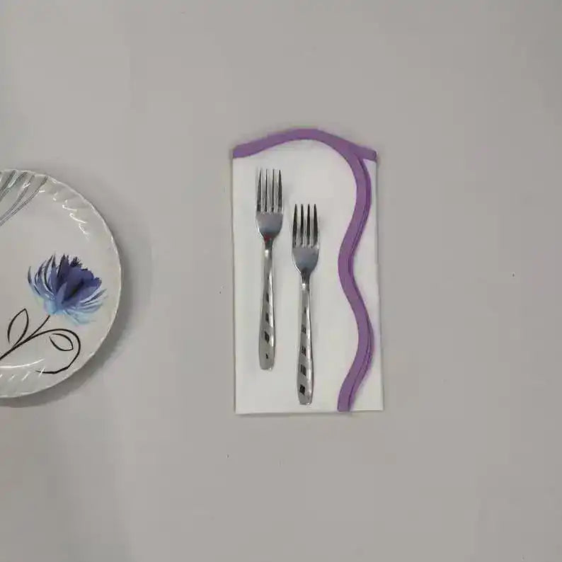 Scalloped White Square Cotton Napkins