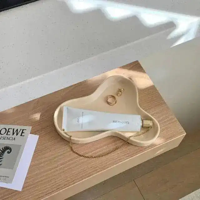 Chic Checkers Ceramic Bowl - MAIA HOMES